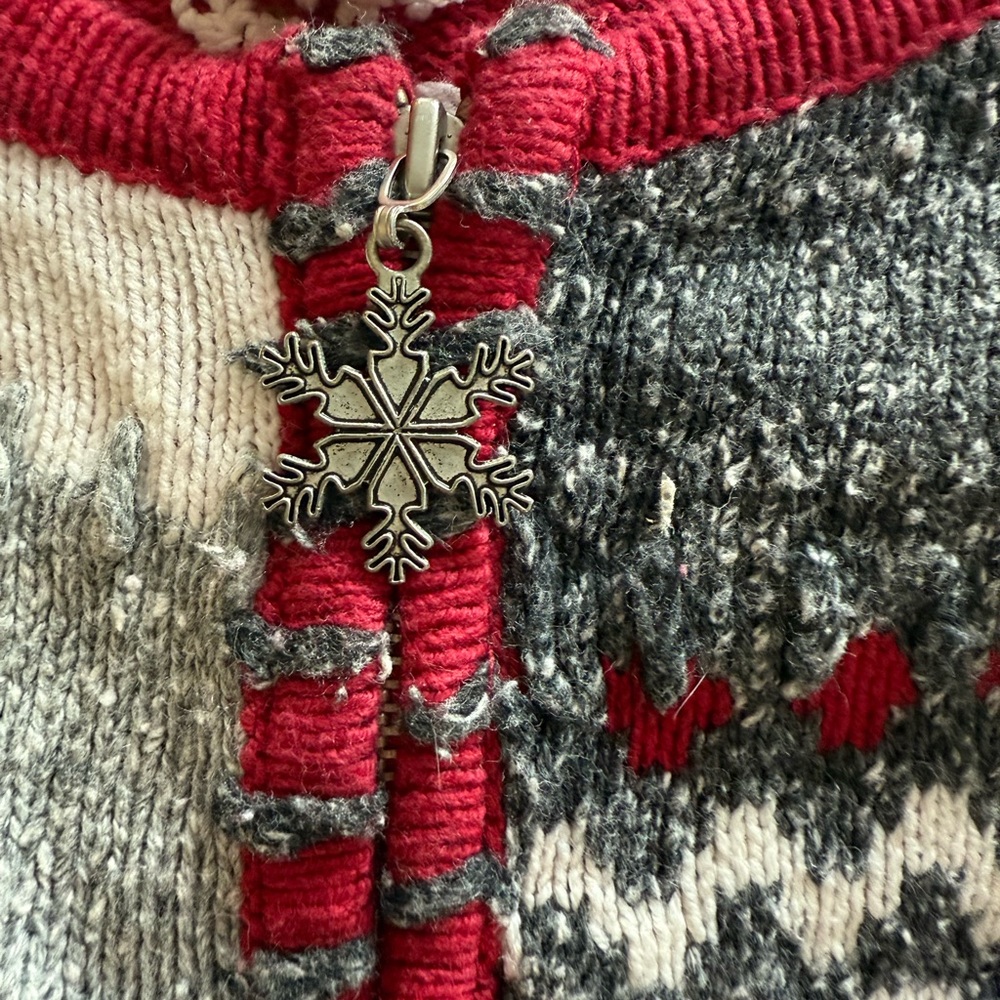 Northern Reflections Red and Gray Patchwork Cardigan - Picture 4 of 4